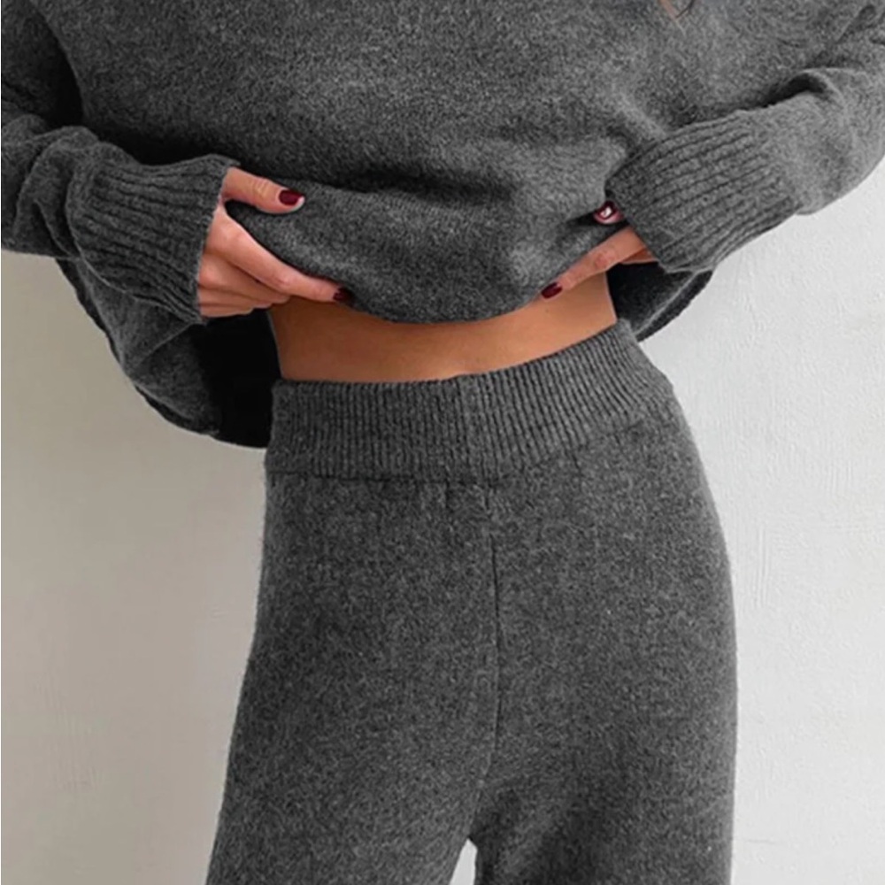 Commense Cozy Gray Knit Sweater and Pants Set